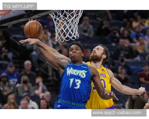 弗兰基德容遭遇重伤股二头肌撕裂将缺阵至少一个月